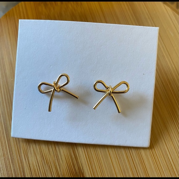 Gold bow earrings - Picture 1 of 1